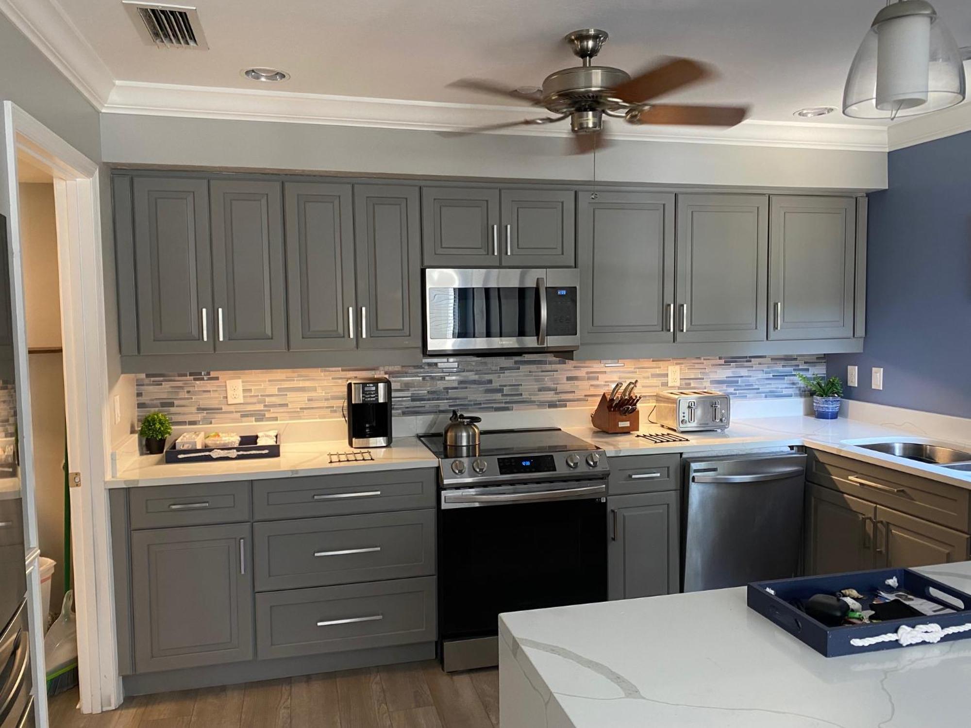 Cozy Family - Newly Renovated On Siesta Key! Apartment *
