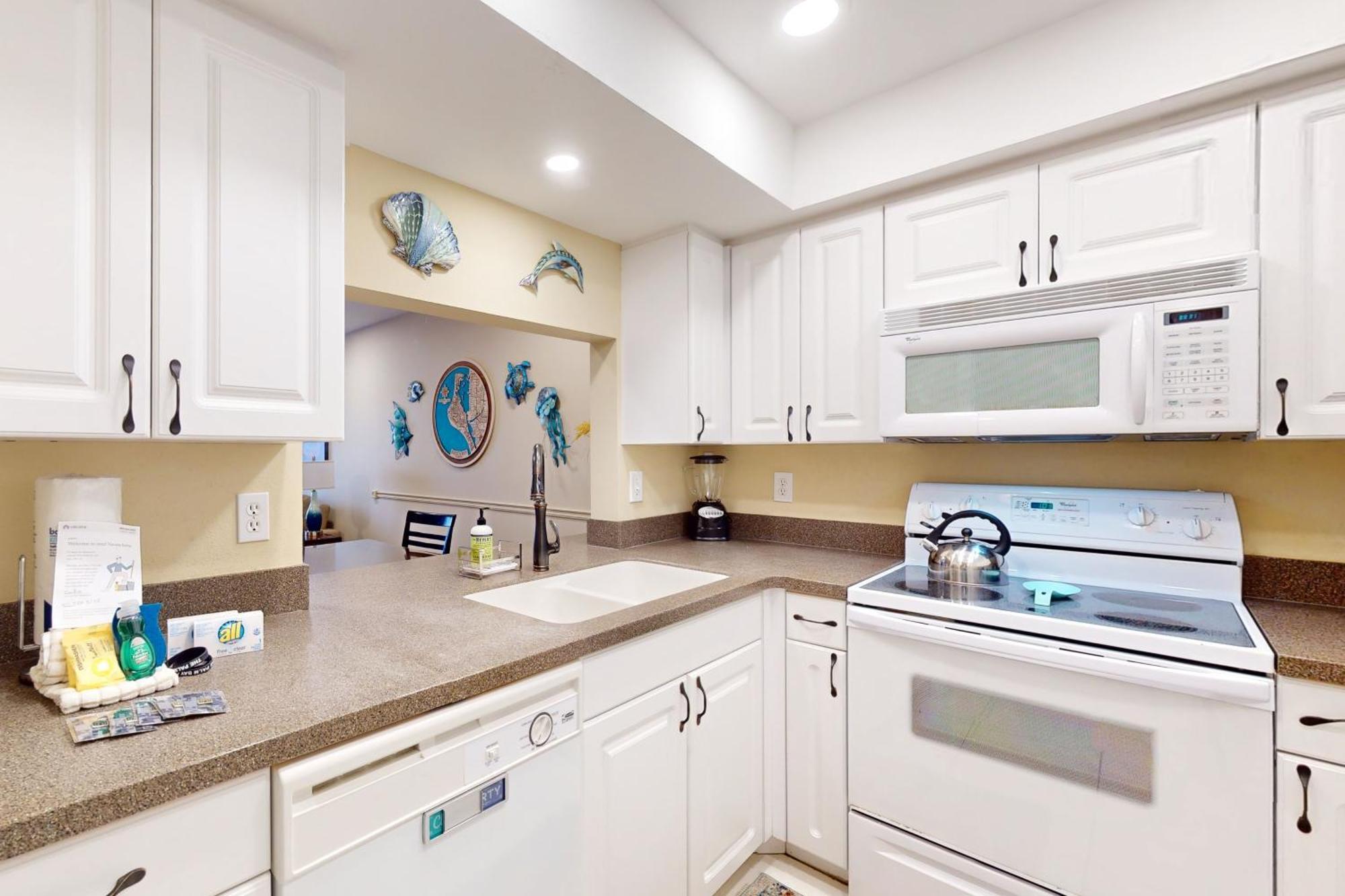 Apartment The Palm Bay Club Unit 311