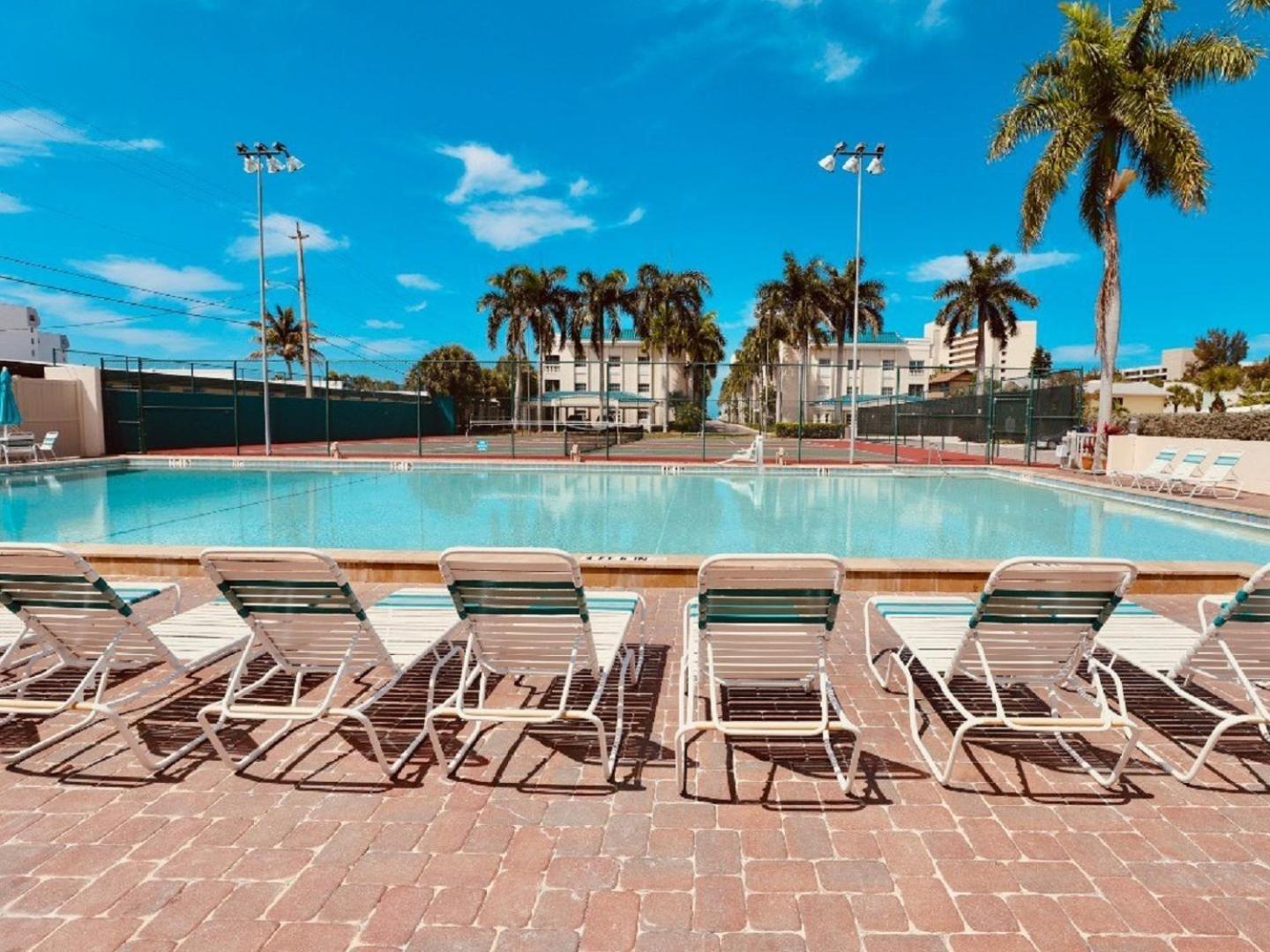 Palm Bay Club By Beachside Management *
