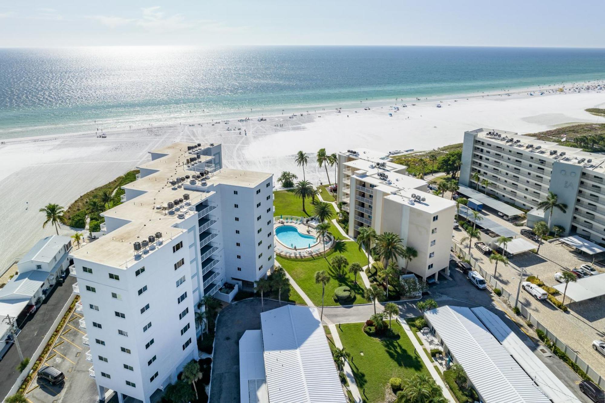 Jamaica Royale View Tower Siesta Key