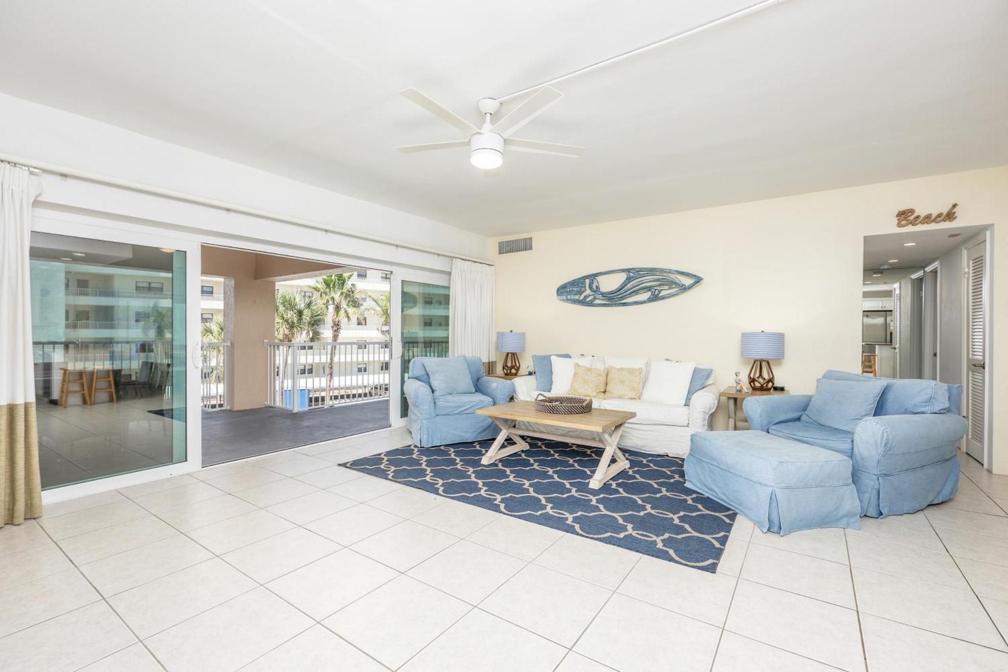 Jamaica Royale View Tower Apartment *