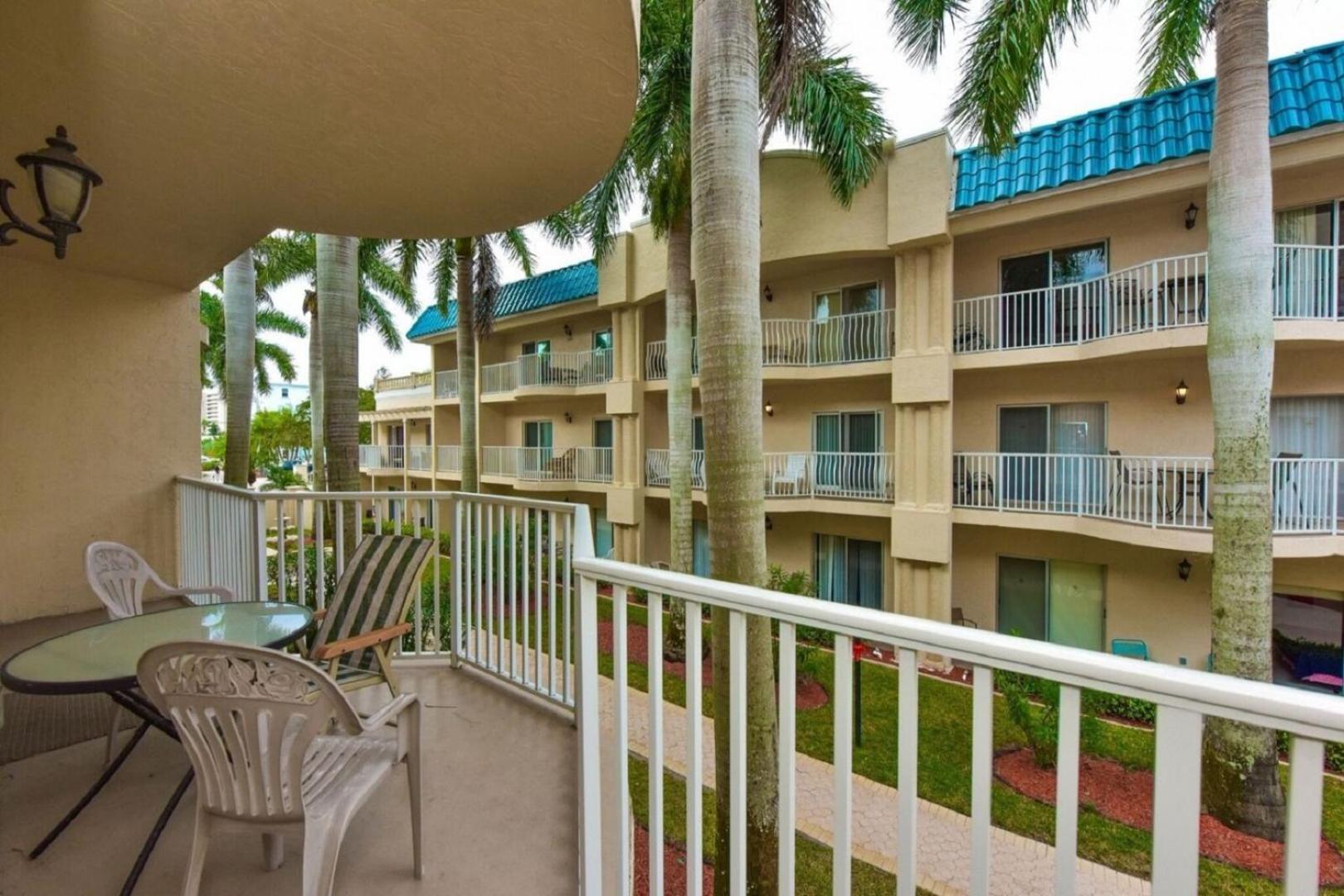 Palm Bay Club By Beachside Management Siesta Key