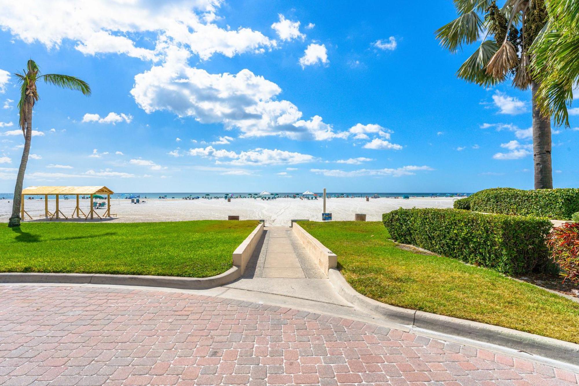 Palm Bay Club By Beachside Management * Siesta Key