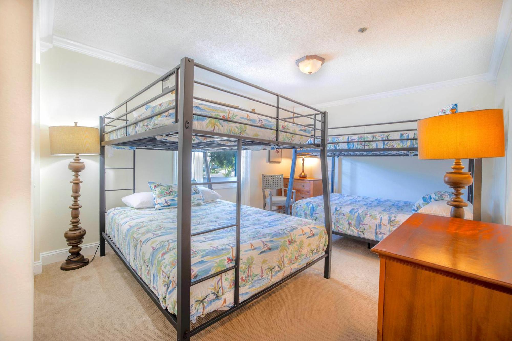 100 Percent Private, Tiki-bar, 250steps To And Village! Siesta Key