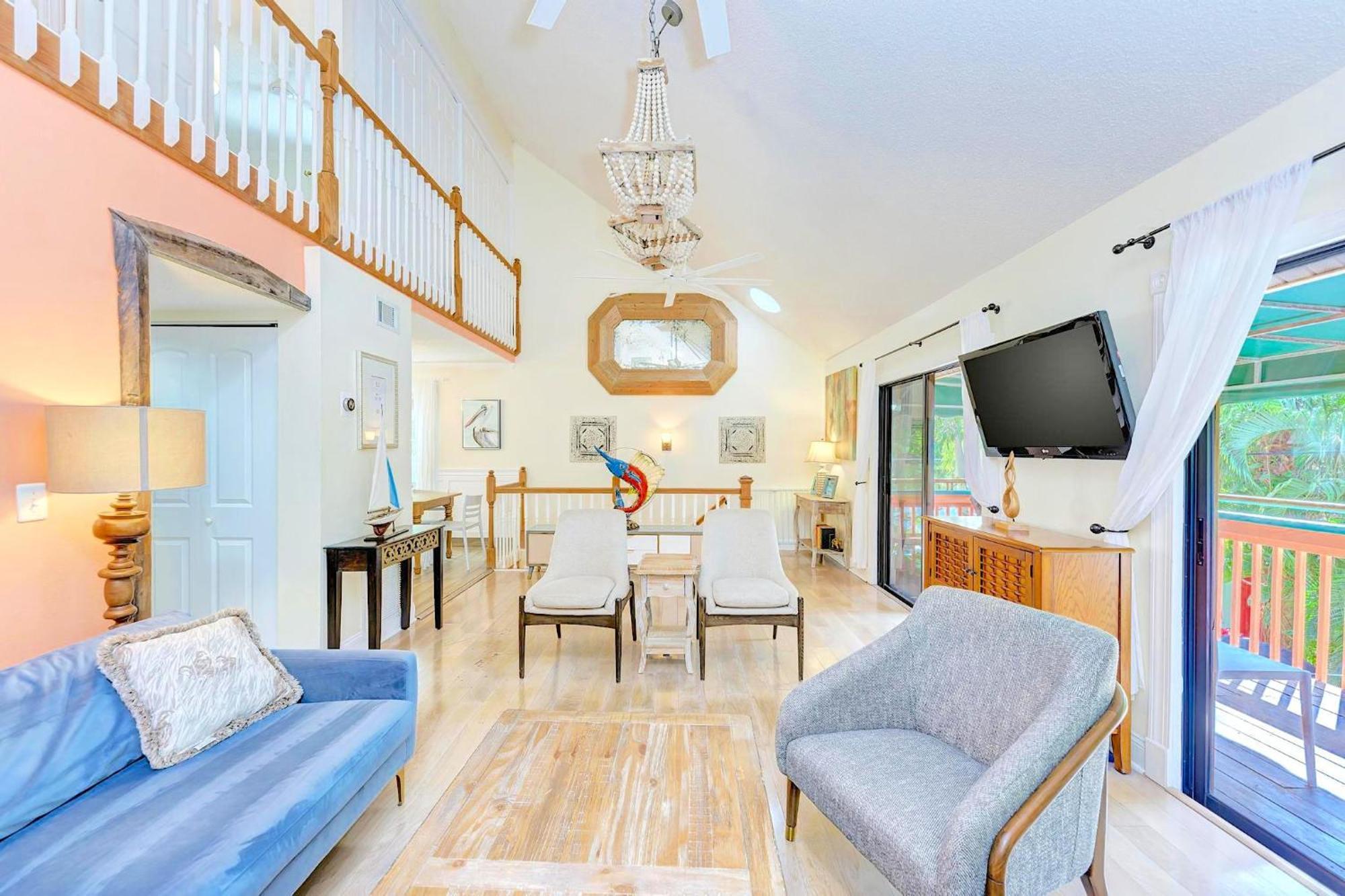 100 Percent Private, Tiki-bar, 250steps To And Village! Siesta Key