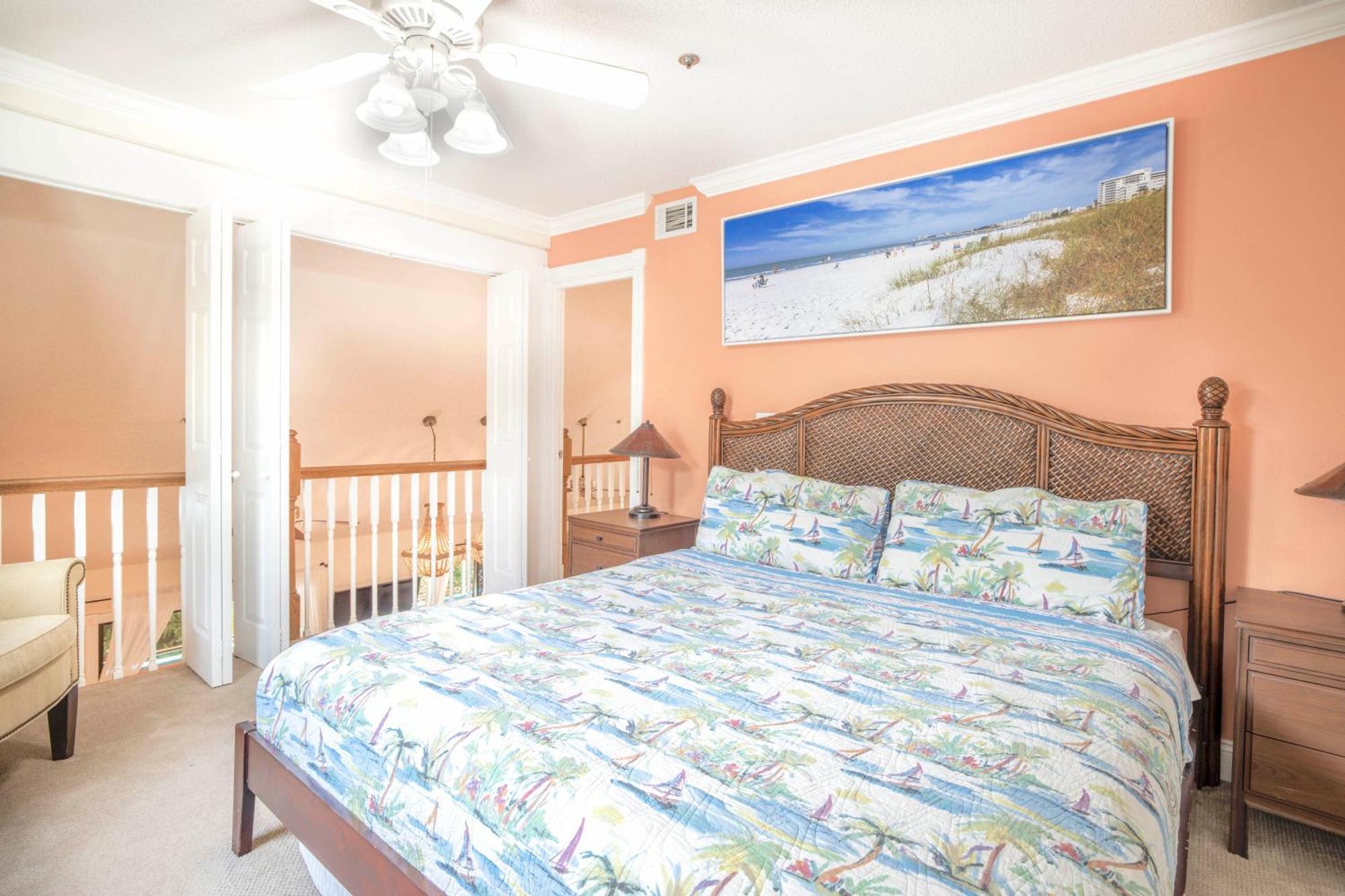 Holiday home 100 Percent Private, Tiki-bar, 250steps To And Village!