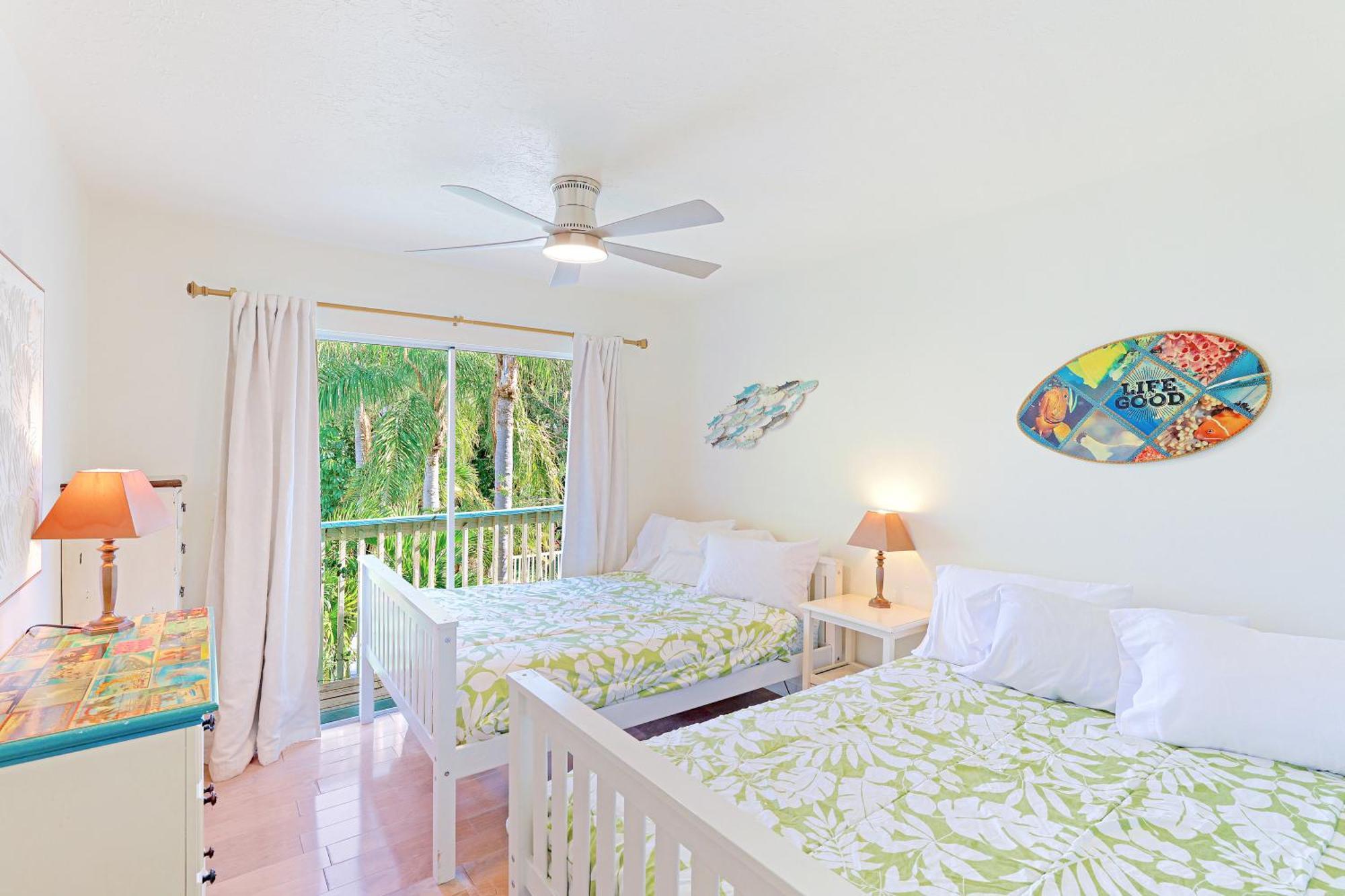 Newly Remodeled 8-steps To Path Of Beach! Unit D * Siesta Key
