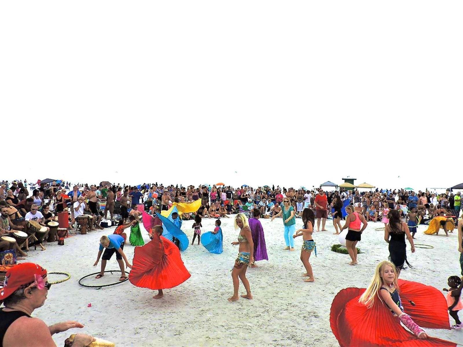 Oceanview, In Village, 20-steps To Path Of Beach, Tiki-bar, Free Bikes And Paddle-boards! Apartment Siesta Key