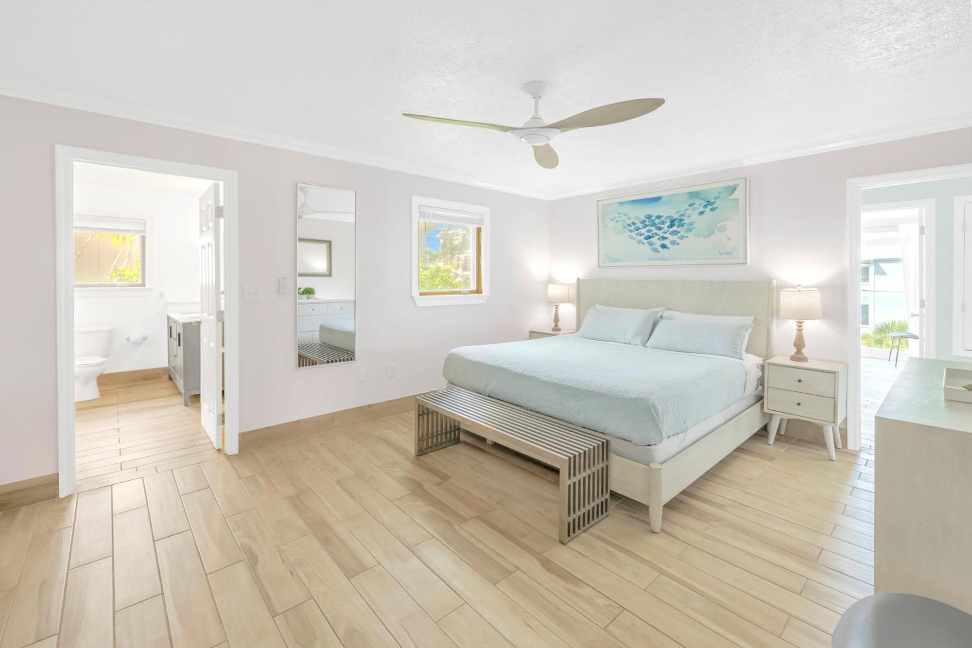 Oceanview, In Village, 20-steps To Path Of Beach, Tiki-bar, Free Bikes And Paddle-boards! Apartment *