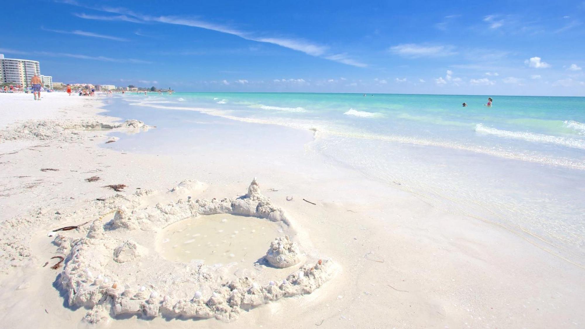 Oceanview, In Village, 20-steps To Path Of Beach, Tiki-bar, Free Bikes And Paddle-boards! *
