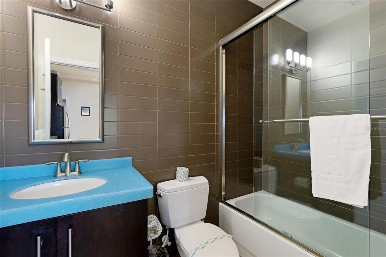 New Listing! Pool Jacuzzi, 3-min To Bars & Entertainment!. * Siesta Key
