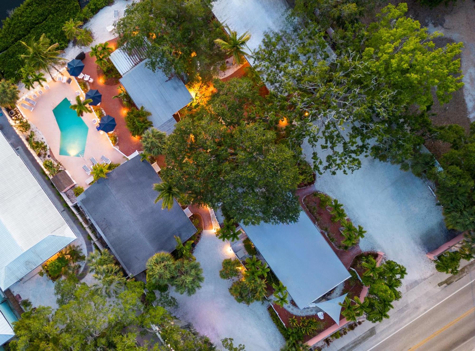 Heron Lagoon, Dock, Pool, The Mermaid At Siesta Key