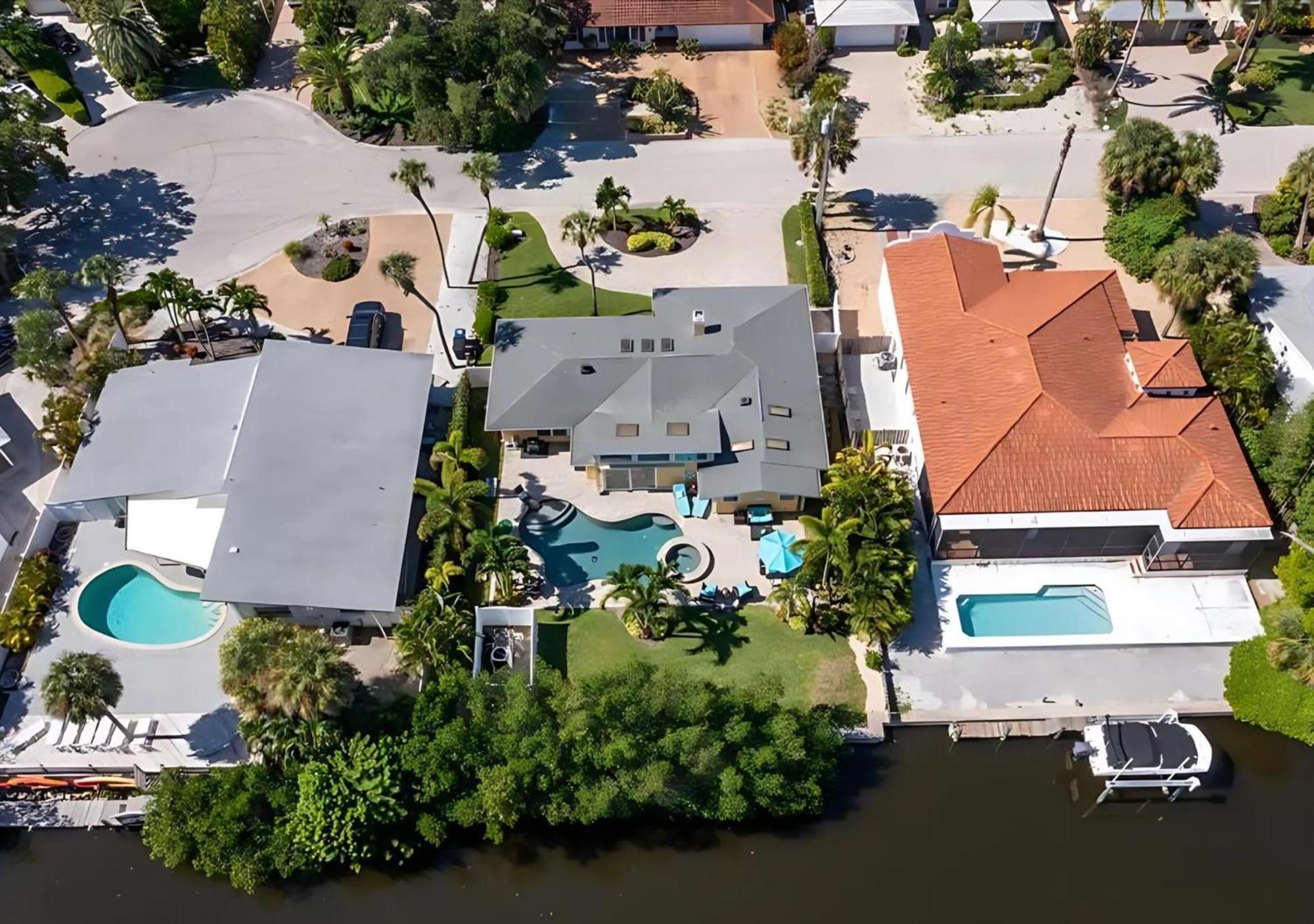 Holiday home Luxe Pool Hot Tub Near Siesta Key