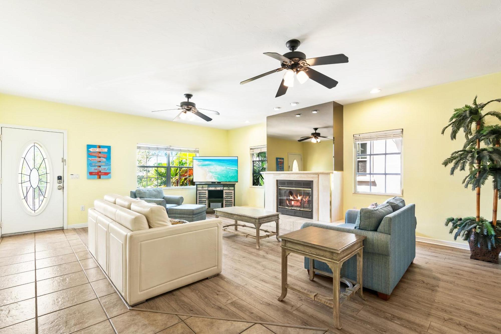 Village, Townhouse, Heated Pool, Walkable Holiday home Siesta Key