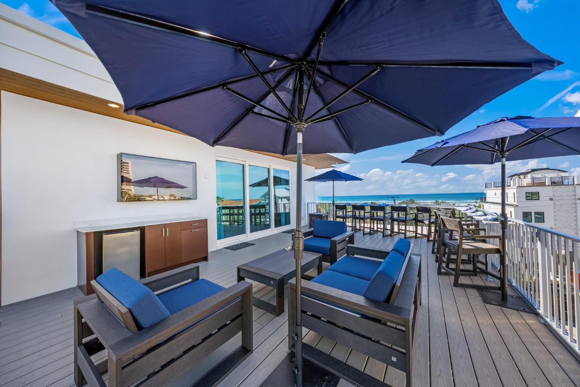 The Rooftop * Siesta Key
