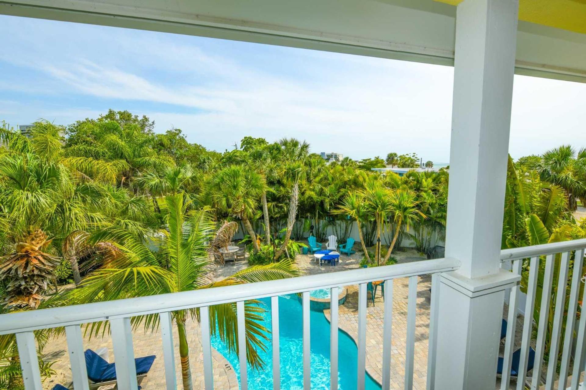 The Pool House Siesta Key
