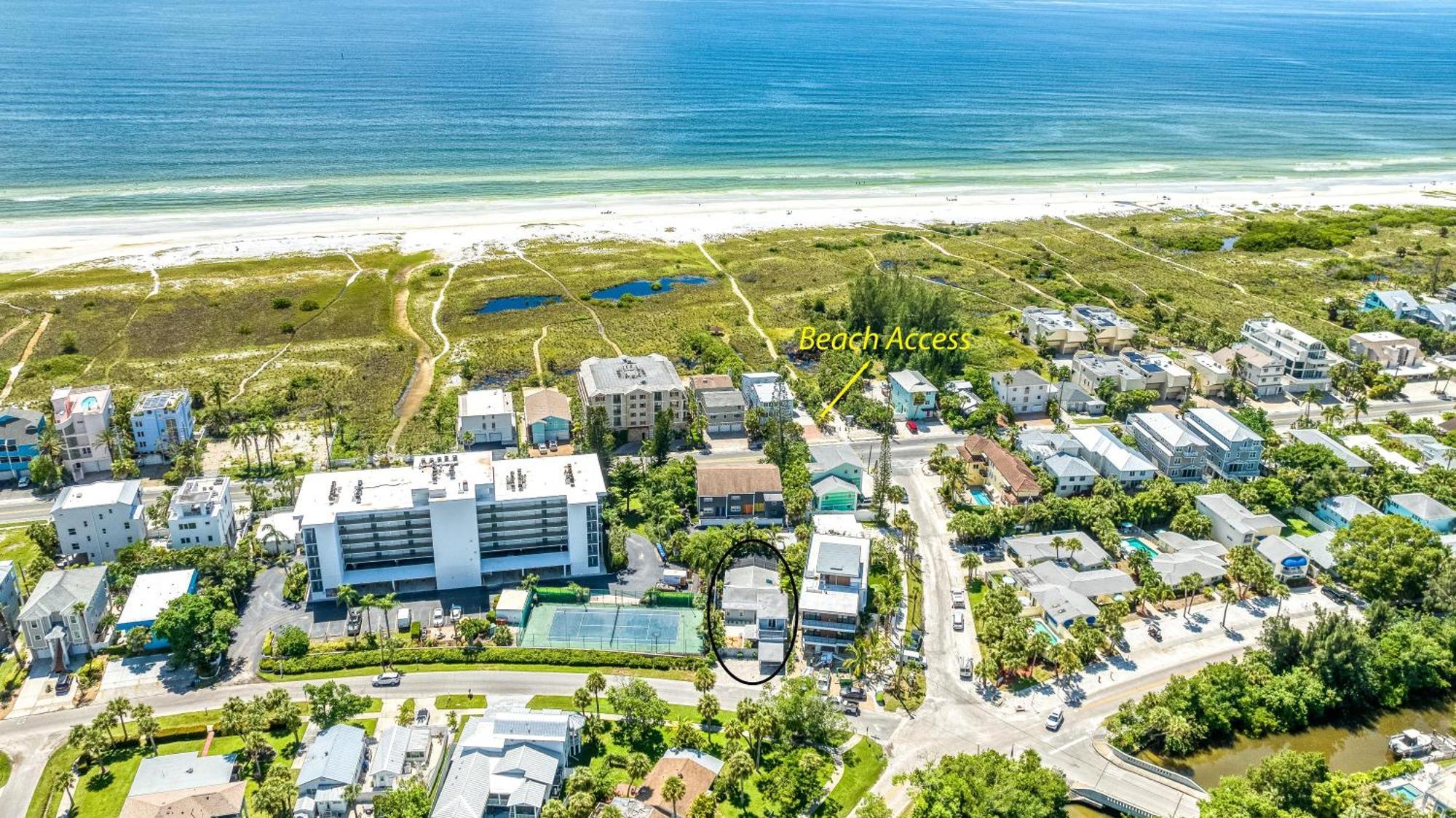 Palm Shade - 606a Siesta Key