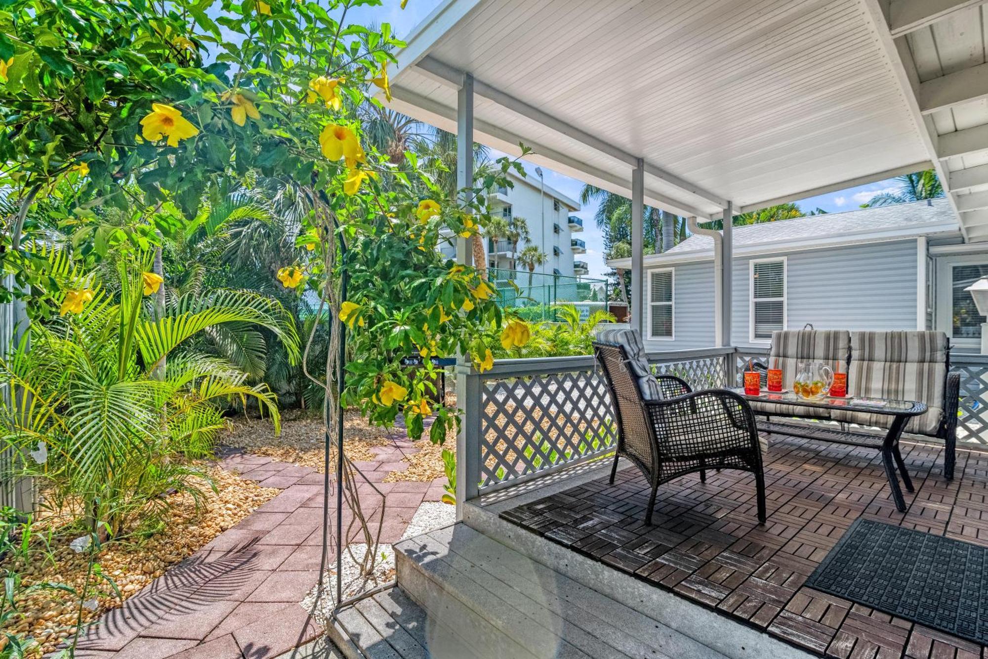 Holiday home Palm Shade - 606a Siesta Key