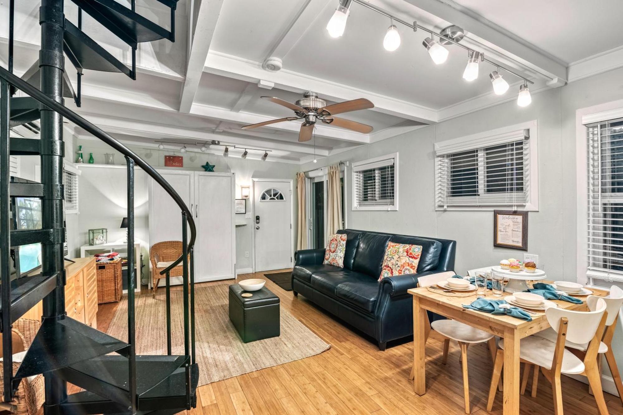 Palm Shade - 606a Siesta Key