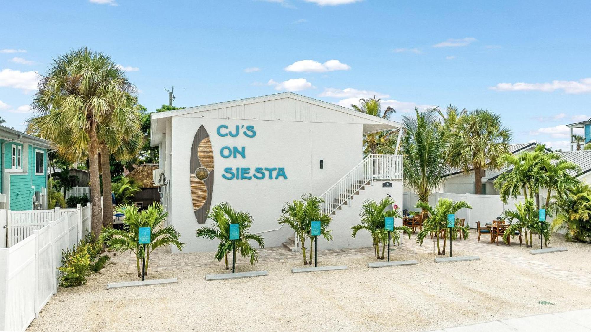 The Coral Reef - L * Siesta Key