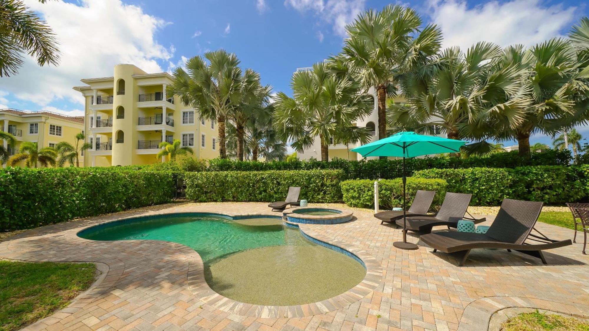 At Sun Sea Terrace - 300 Holiday home Siesta Key