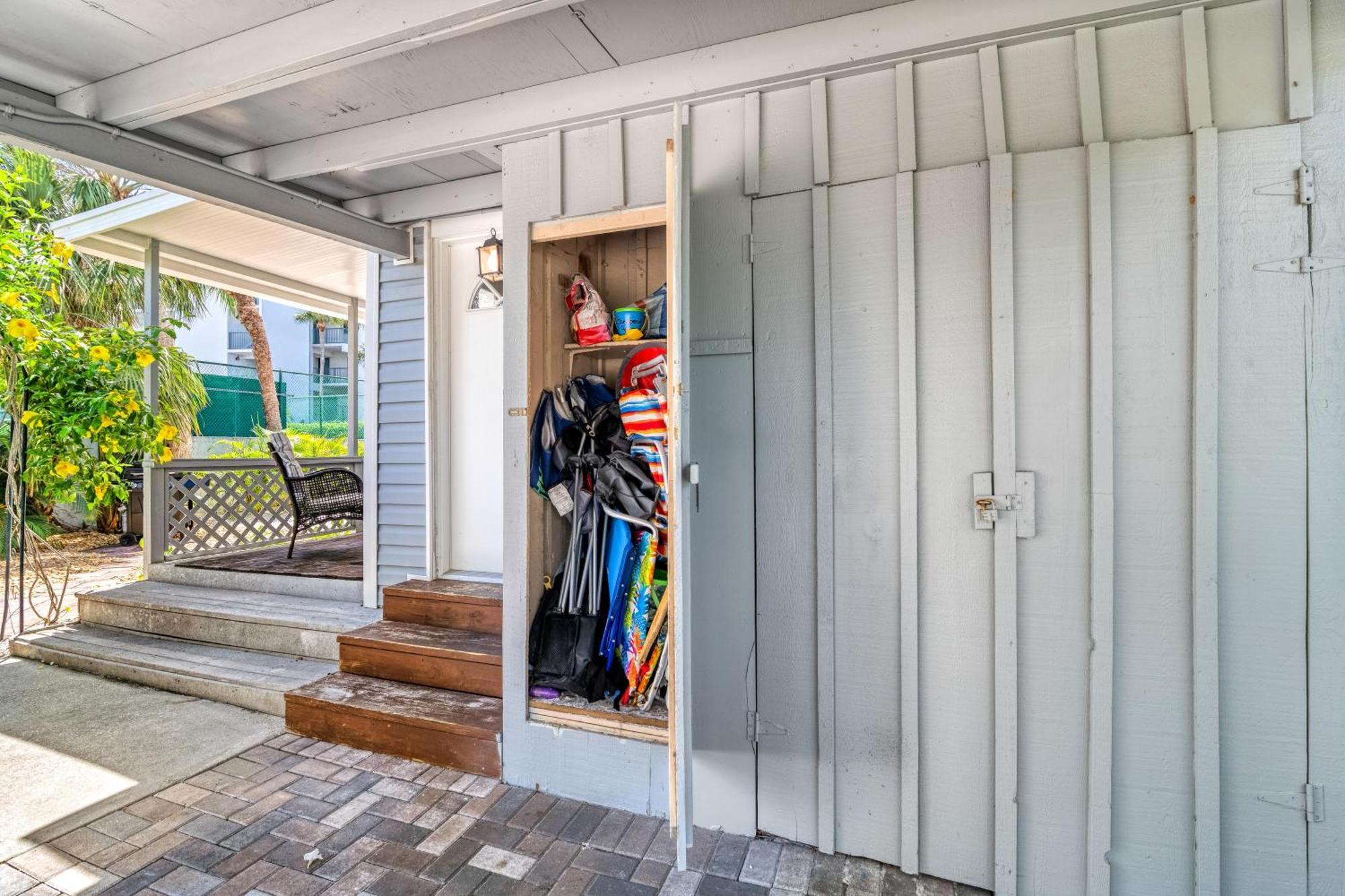 Palm Shade - 606a Siesta Key