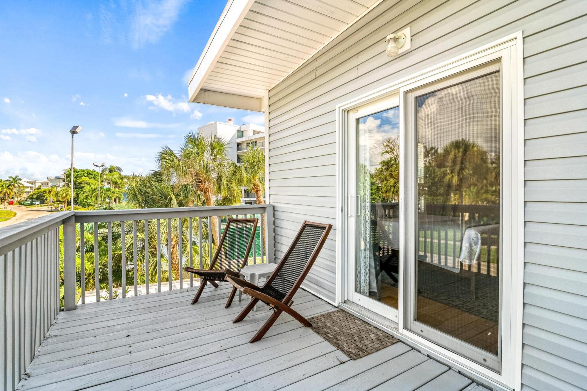Palm Shade - 606a Holiday home