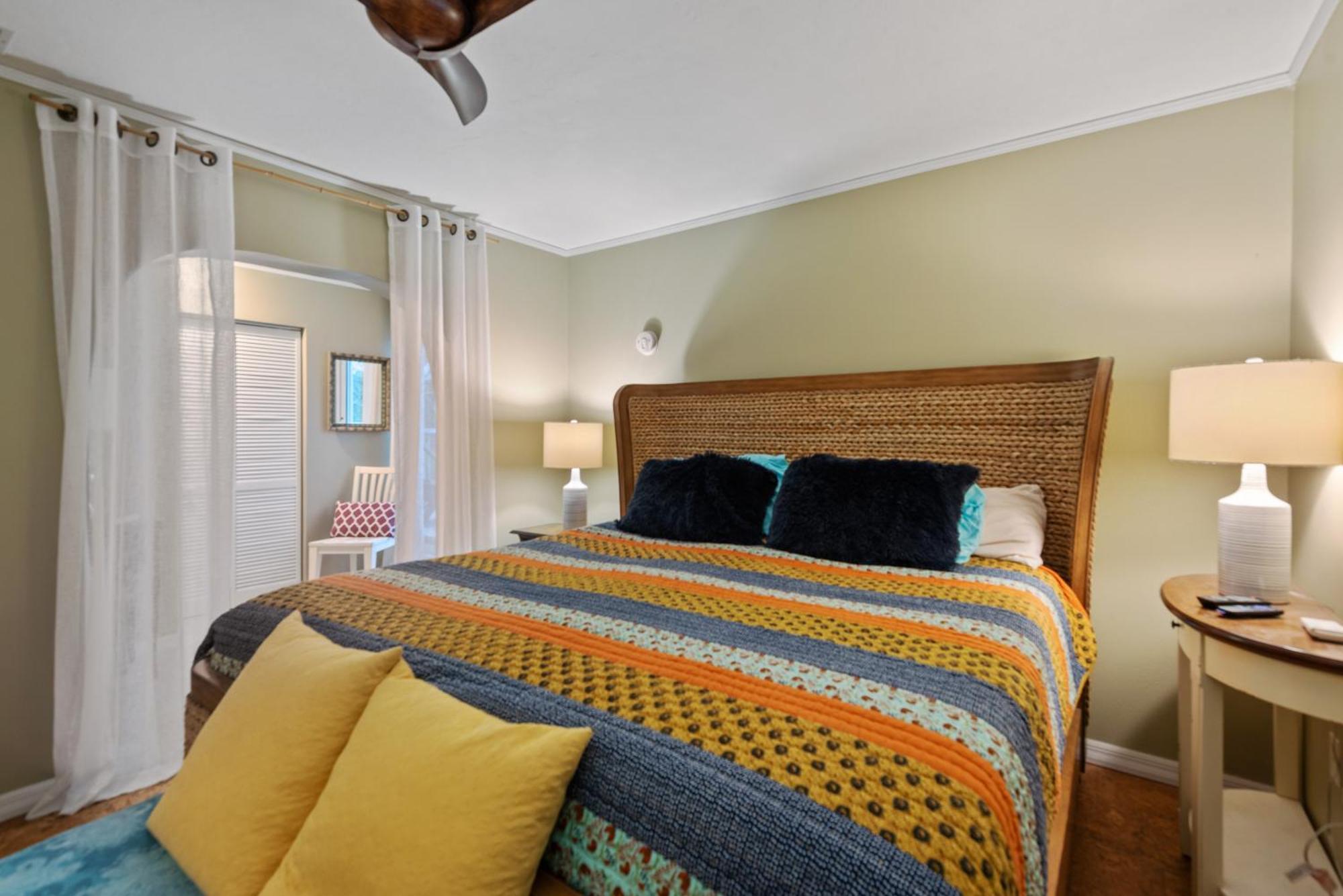 Holiday home Oasis With Outdoor Pool And Screened Lanai! *