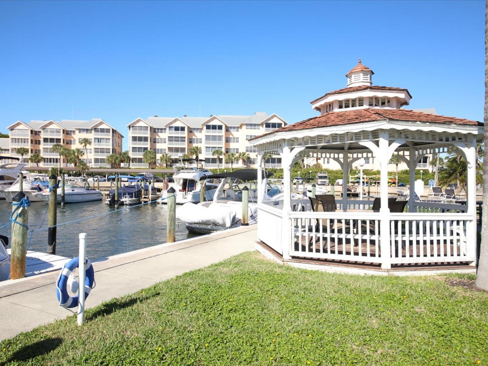Catch Of The Day At Harbor Towers On Apartment Siesta Key