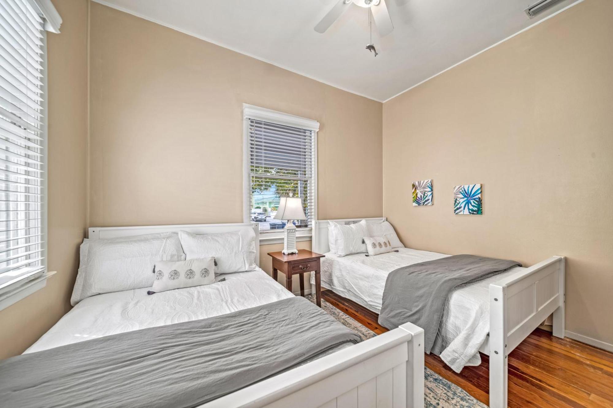 Pelicans Place - 117