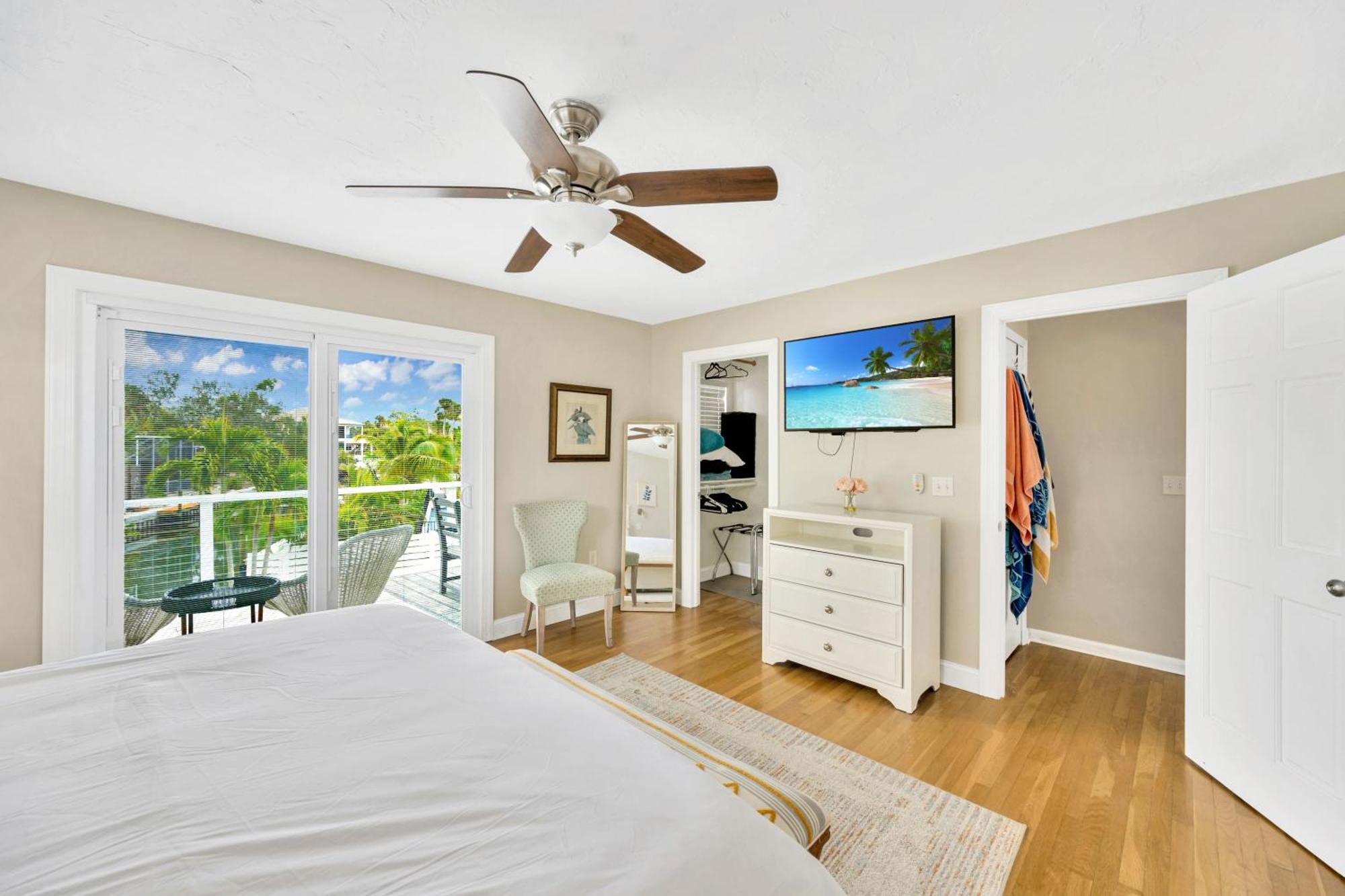 Holiday home On Key With Pool, Hot Tub, Putting Green, Arcade Games, Bike & Mins To Beach! Siesta Key