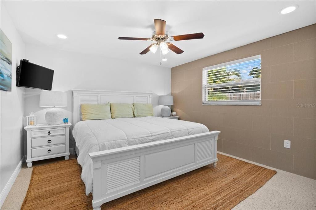 Private Village With Heated Pool & With Private Front Courtyard
