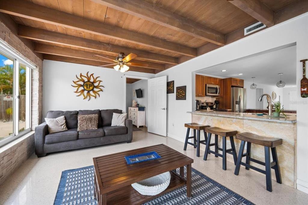 Private Village With Heated Pool & With Private Front Courtyard Villa *