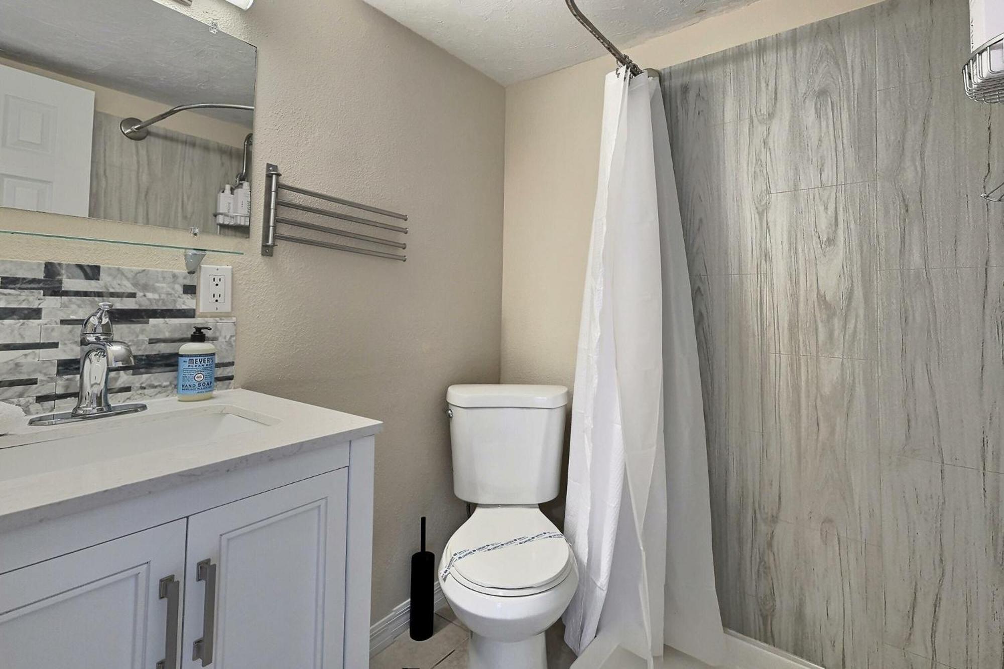 Apartment - Bari 665 #2 Siesta Key