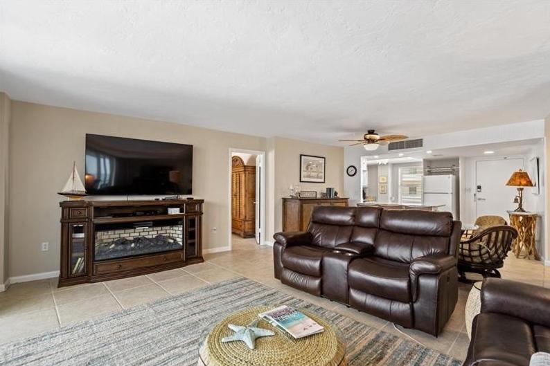 Apartment Crystal Sands - 701
