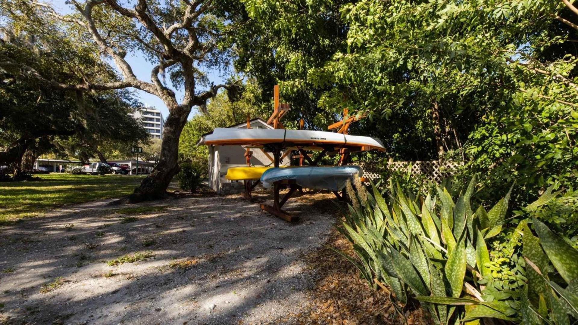 Anchorage 9th Floor 2 Bedroom With Balcony Gulf Views Poolbeach 0895 Holiday home Siesta Key