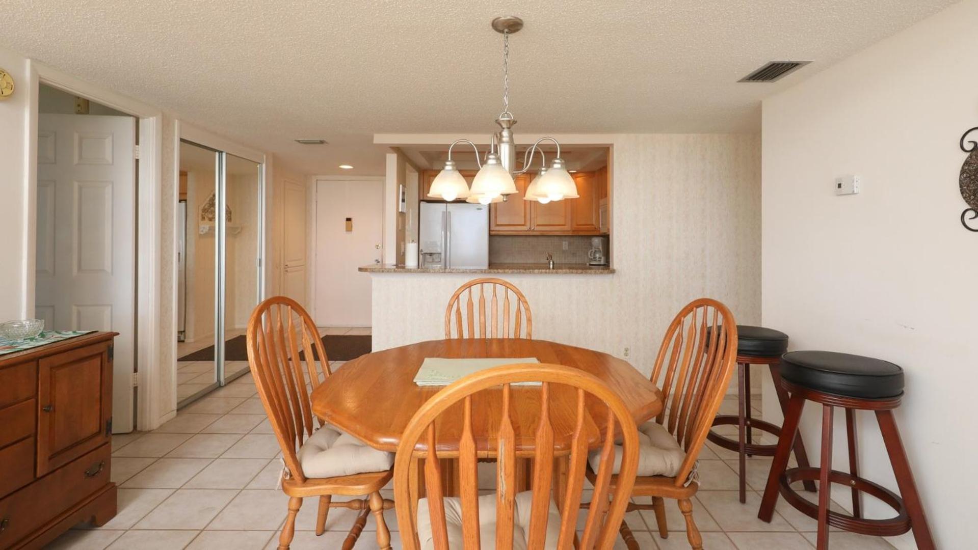 Anchorage 9th Floor 2 Bedroom With Balcony Gulf Views Poolbeach 0895 Holiday home
