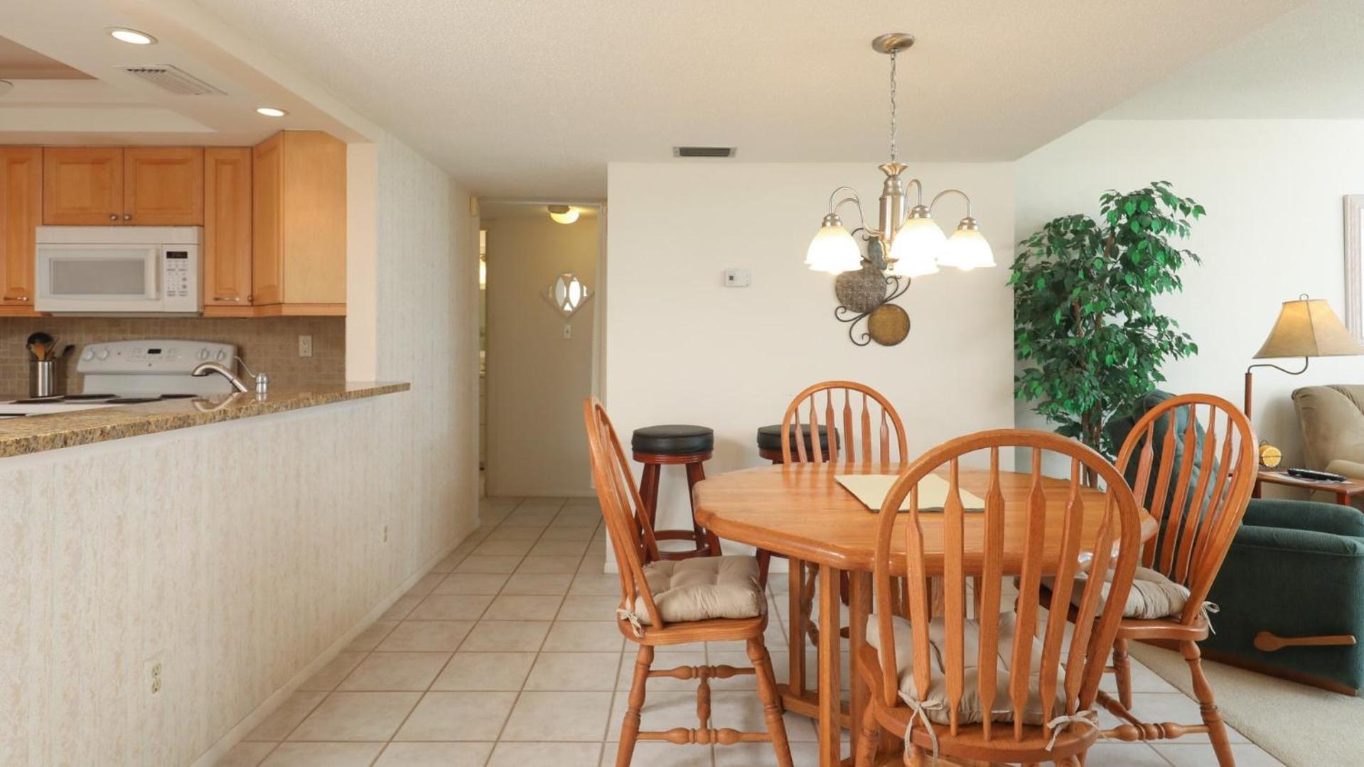 Anchorage 9th Floor 2 Bedroom With Balcony Gulf Views Poolbeach 0895 Holiday home Siesta Key