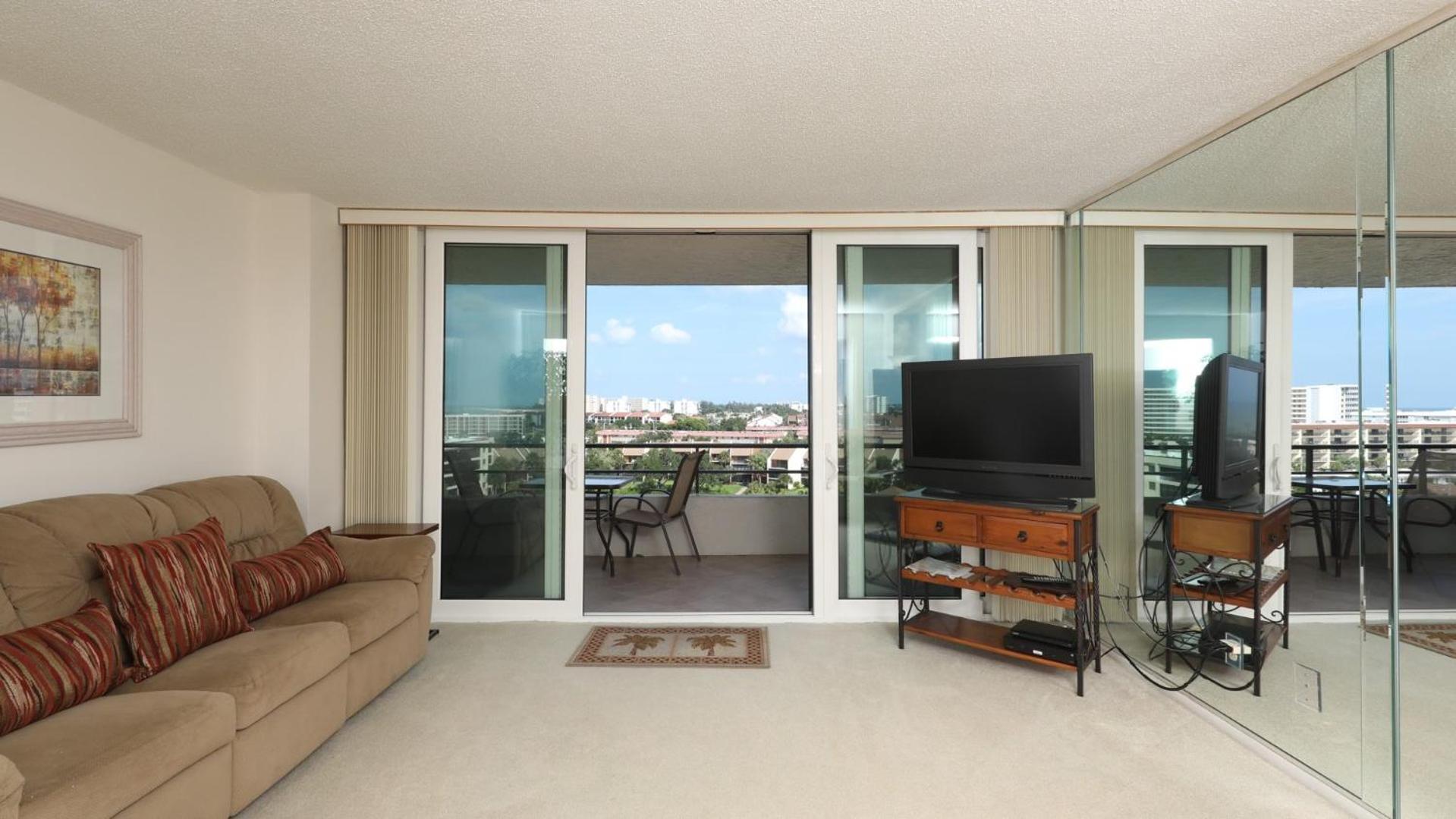 Anchorage 9th Floor 2 Bedroom With Balcony Gulf Views Poolbeach 0895