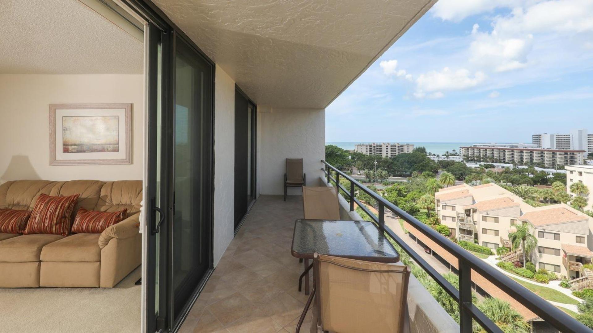 Anchorage 9th Floor 2 Bedroom With Balcony Gulf Views Poolbeach 0895 * Siesta Key