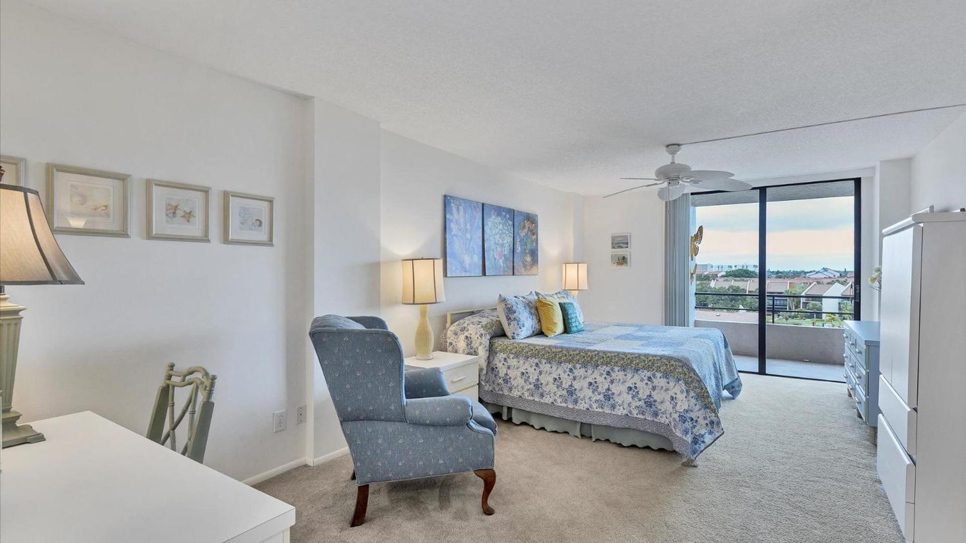 Anchorage 6th Floor 2 Bedroom On 0889 Siesta Key