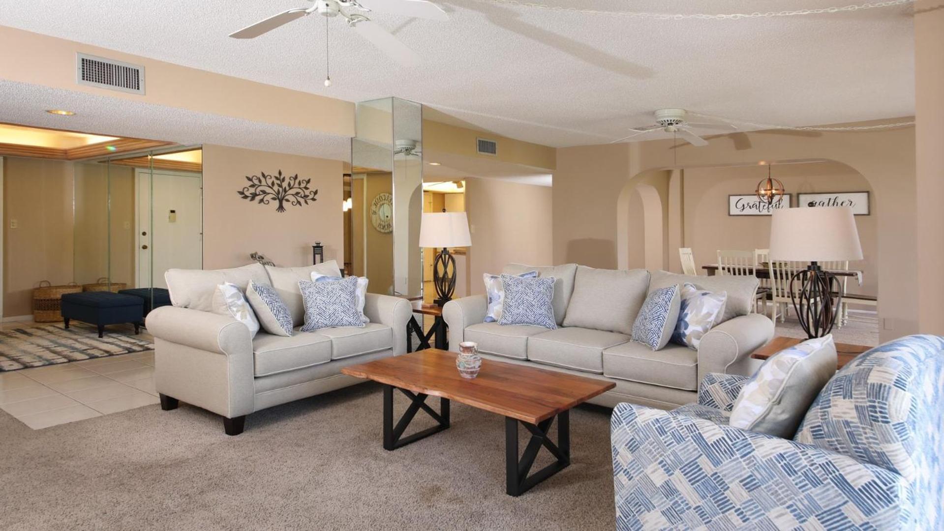 Holiday home Anchorage 3 Bedroom 3rd Floor With Balcony 0886