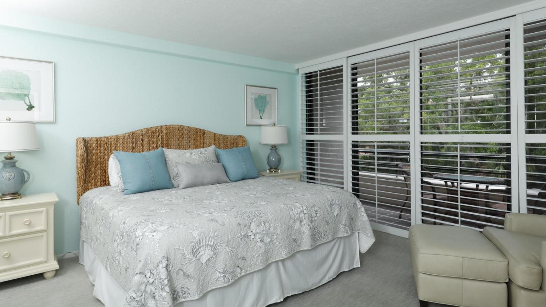 Anchorage 2nd Floor 2 Bedroom Facing Intracoastal Waters 0884 *