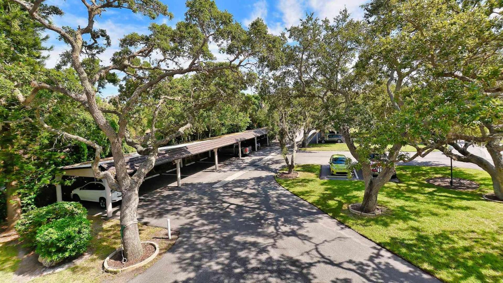 Anchorage 2nd Floor 2 Bedroom Facing Intracoastal Waters 0884 Holiday home Siesta Key