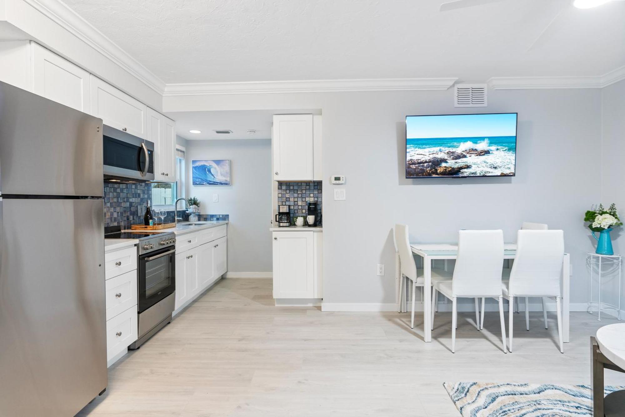 Exclusive Oasis, Private Pool, Village And Walkable * Siesta Key