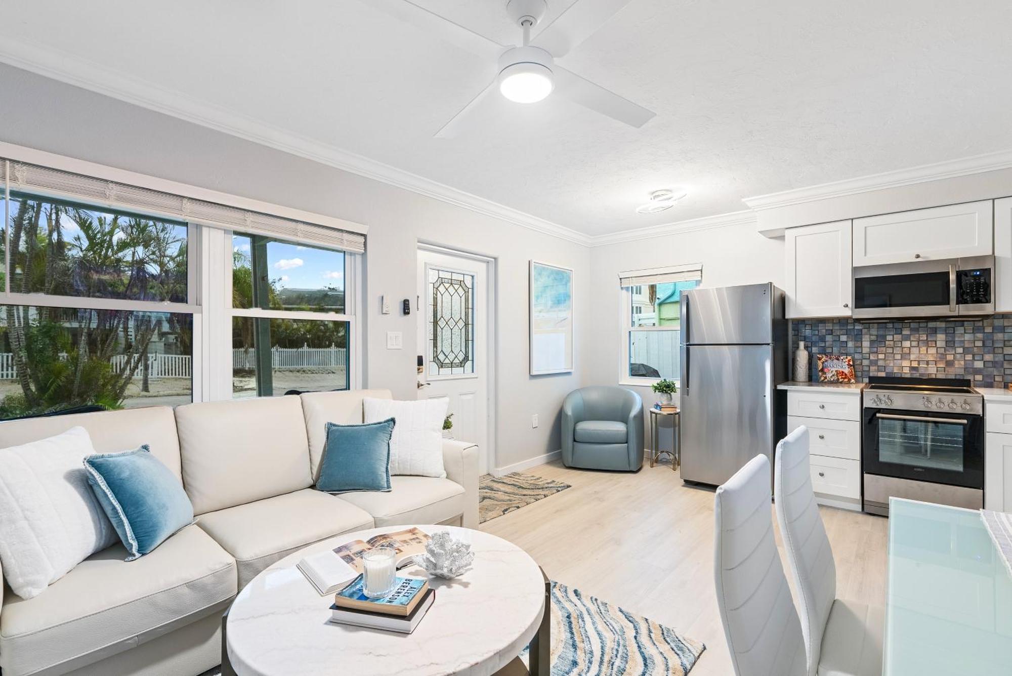 Exclusive Oasis, Private Pool, Village And Walkable Holiday home