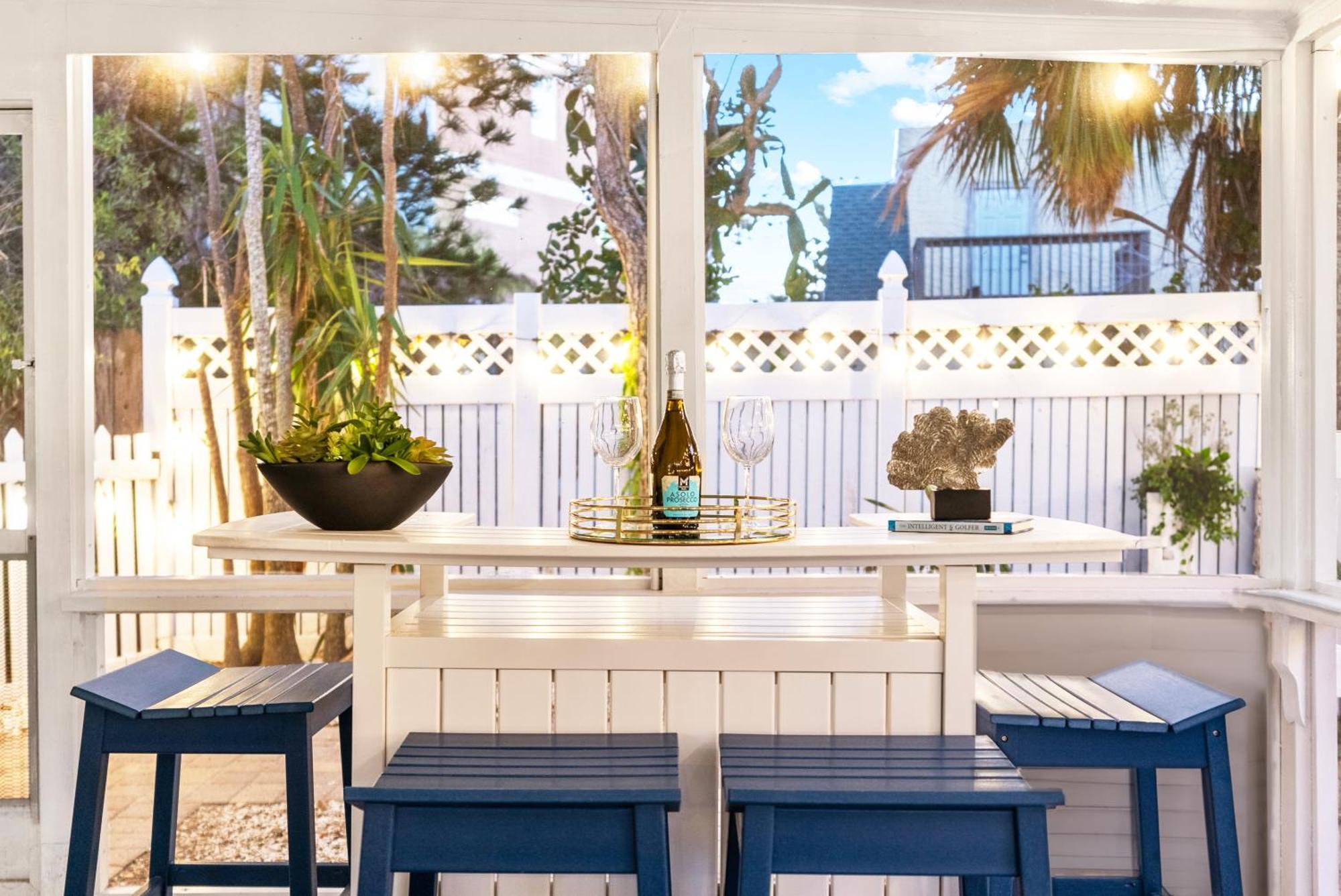 Exclusive Oasis, Private Pool, Village And Walkable