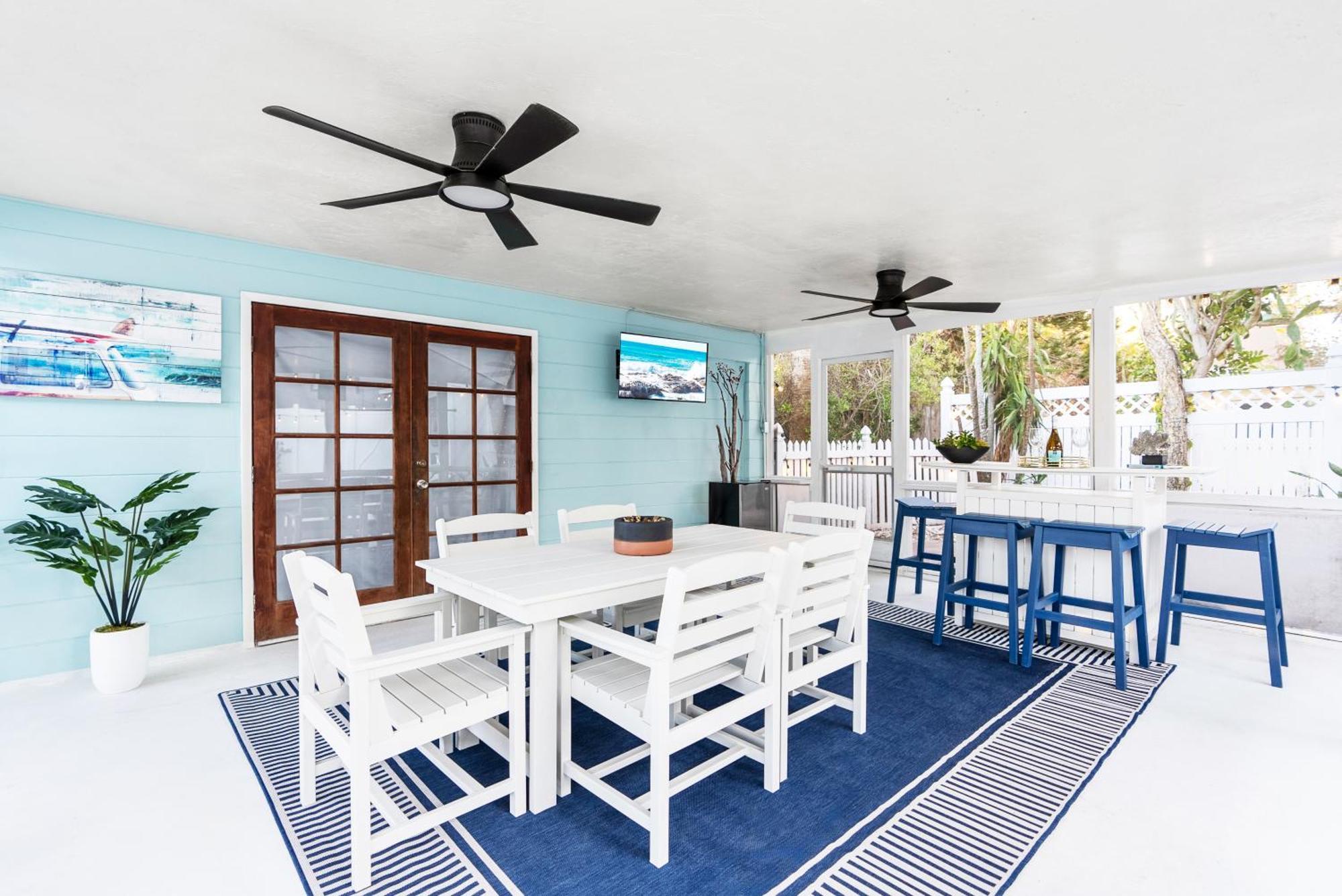 Holiday home Exclusive Oasis, Private Pool, Village And Walkable
