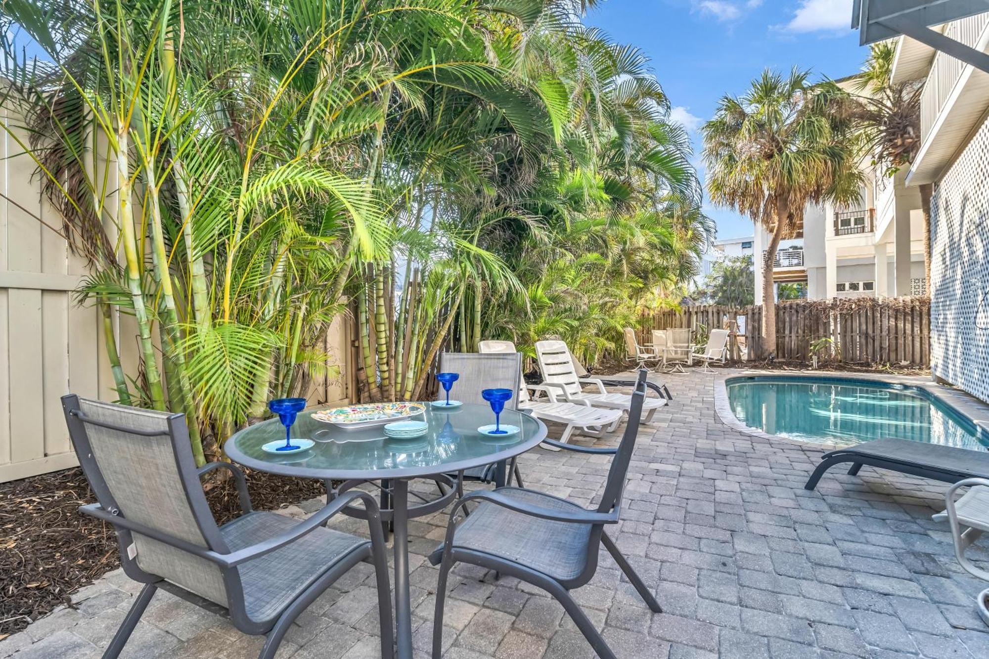 Beachside Haven - 650c