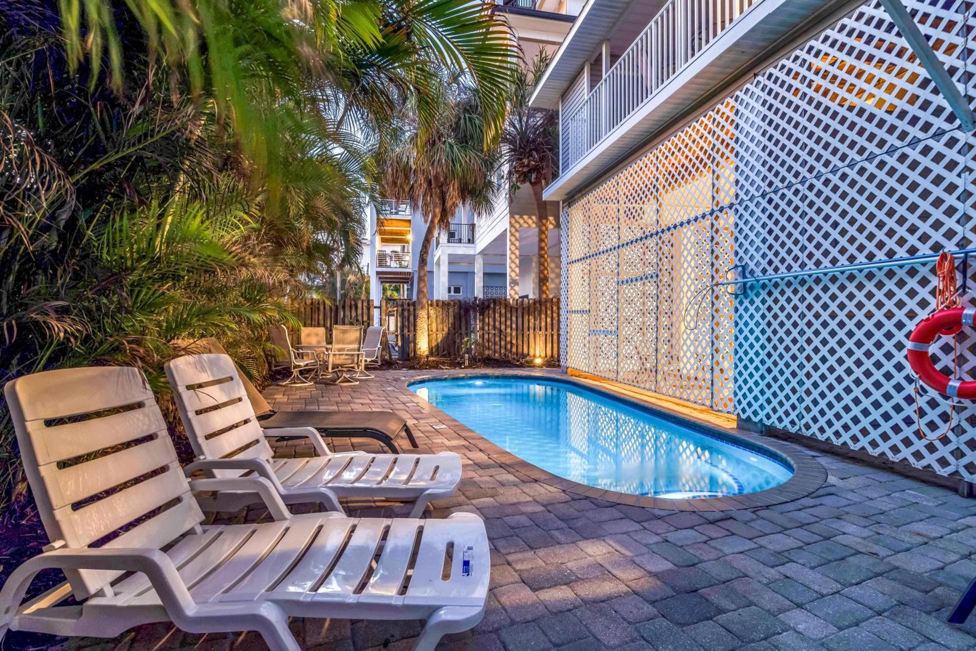 Beachside Haven - 650c Holiday home *